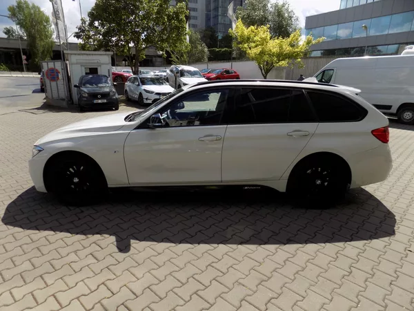 BMW Řada 3 320 D 135 KW - foto 4