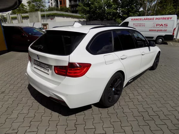BMW Řada 3 320 D 135 KW - foto 7