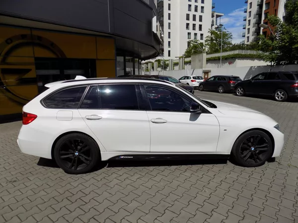 BMW Řada 3 320 D 135 KW - foto 8
