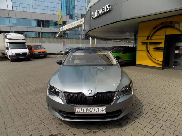 Škoda Superb 2.0 TSi L&K Webasto - foto 2