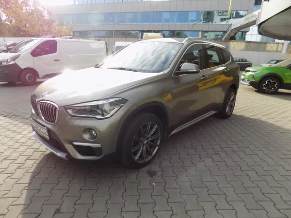 BMW X1 18D X Drive - foto 3