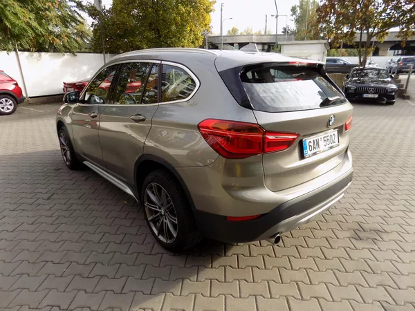 BMW X1 18D X Drive - foto 5