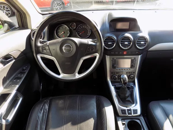Opel Antara 2.2 CDI - foto 11