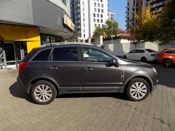Opel Antara 2.2 CDI - foto 8