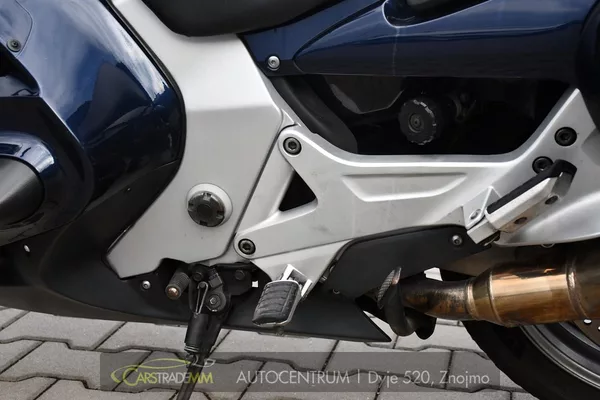 Honda ST 1300 A - foto 13