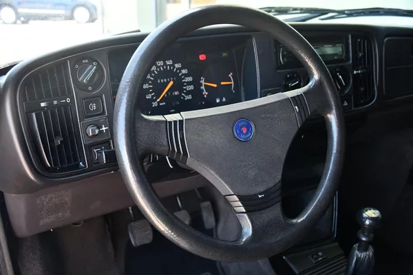Saab 900 S - foto 12