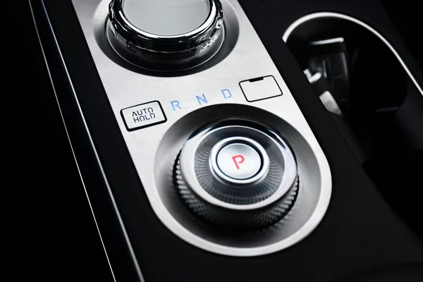 Genesis GV70 2.5T AWD AT8 LUXURY LINE - foto 34