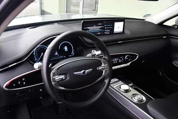 Genesis GV70 2.5T AWD AT8 LUXURY LINE - foto 7