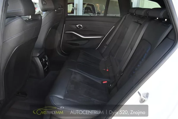 BMW Řada 3 320D XDRIVE M-SPORT ČR HUD - foto 13