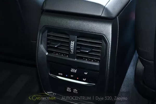 BMW Řada 3 320D XDRIVE M-SPORT ČR HUD - foto 25