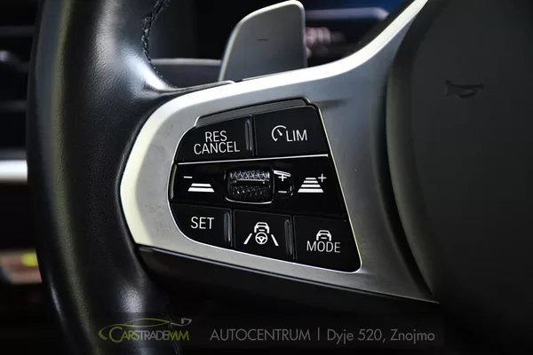 BMW Řada 3 320D XDRIVE M-SPORT ČR HUD - foto 31