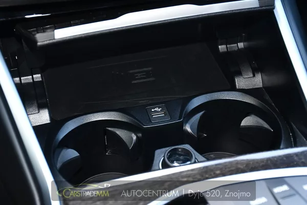 BMW Řada 3 320D XDRIVE M-SPORT ČR HUD - foto 38