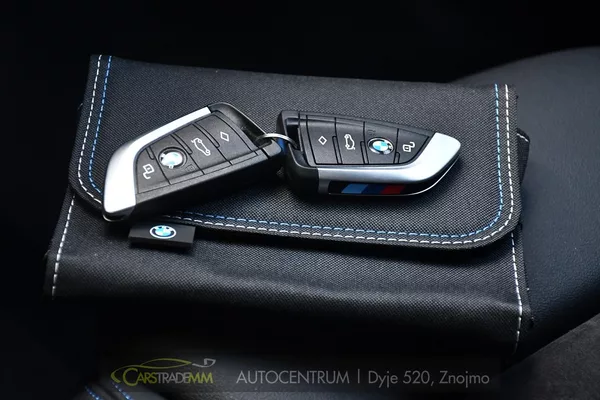 BMW Řada 3 320D XDRIVE M-SPORT ČR HUD - foto 39