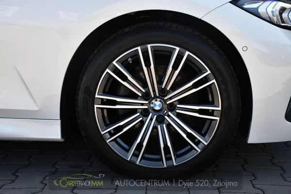 BMW Řada 3 320D XDRIVE M-SPORT ČR HUD - foto 52