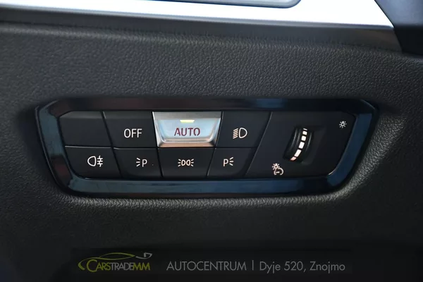 BMW Řada 3 320D XDRIVE M-SPORT ČR HUD - foto 56