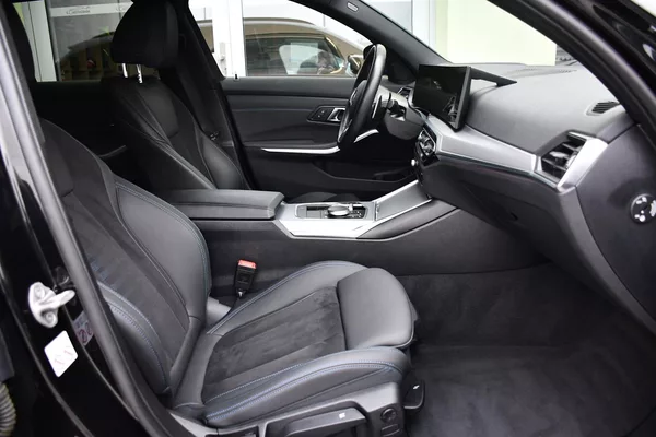 BMW Řada 3 320D xDrive M-SPORT ČR 1.M - foto 17