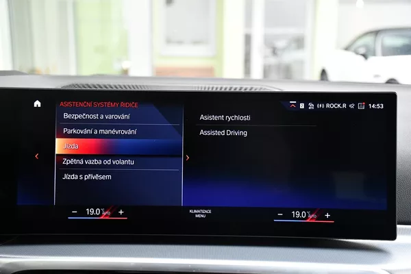 BMW Řada 3 320D xDrive M-SPORT ČR 1.M - foto 34