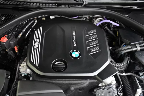 BMW Řada 3 320D xDrive M-SPORT ČR 1.M - foto 47