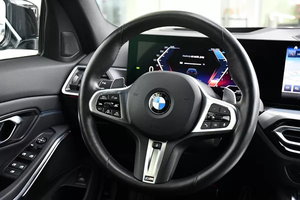 BMW Řada 3 320D xDrive M-SPORT ČR 1.M - foto 6
