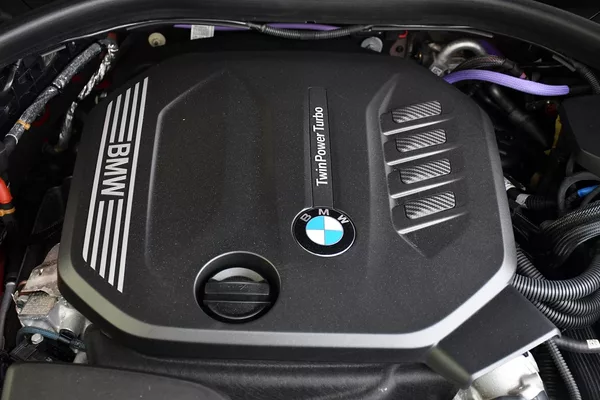 BMW Řada 3 320d xDrive MSPORT ČR 3LZÁRUKA - foto 44