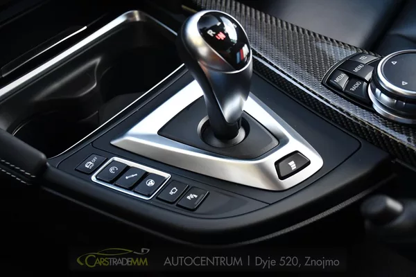 BMW M4 HUD - foto 39