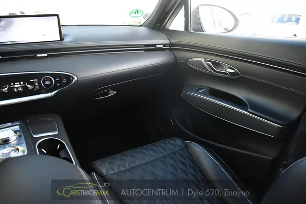 Genesis GV70 2.2CRDi AWD SPORT LINE - foto 22