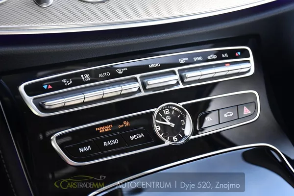 Mercedes-Benz Třídy E 250CGi LED PDC NAVI - foto 31
