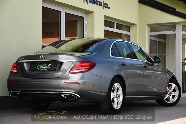 Mercedes-Benz Třídy E 250CGi LED PDC NAVI - foto 5