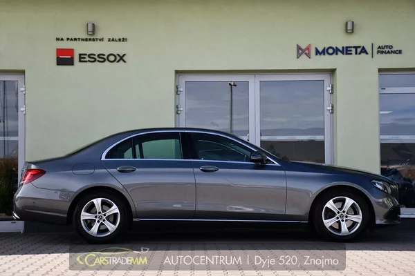 Mercedes-Benz Třídy E 250CGi LED PDC NAVI - foto 6