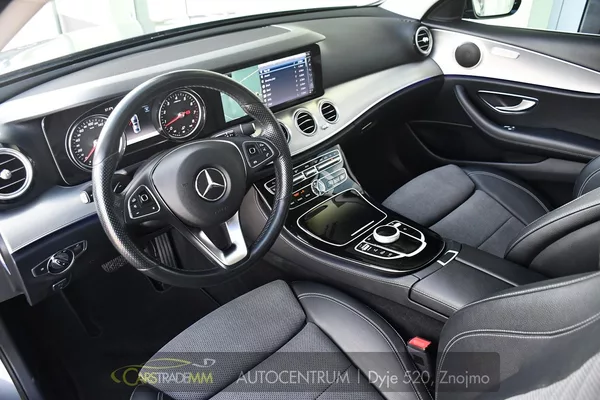 Mercedes-Benz Třídy E 250CGi LED PDC NAVI - foto 9