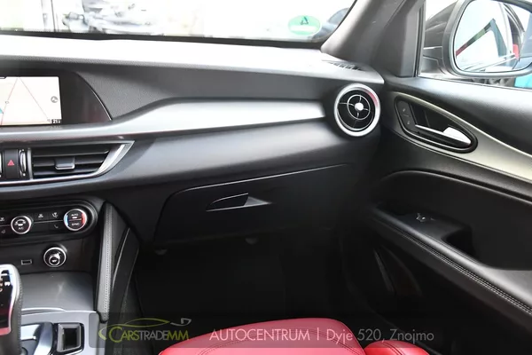 Alfa Romeo Stelvio 2.0T 16V 206kW VELOCE AT8 Q4 - foto 22