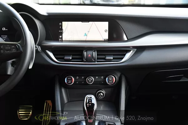 Alfa Romeo Stelvio 2.0T 16V 206kW VELOCE AT8 Q4 - foto 23