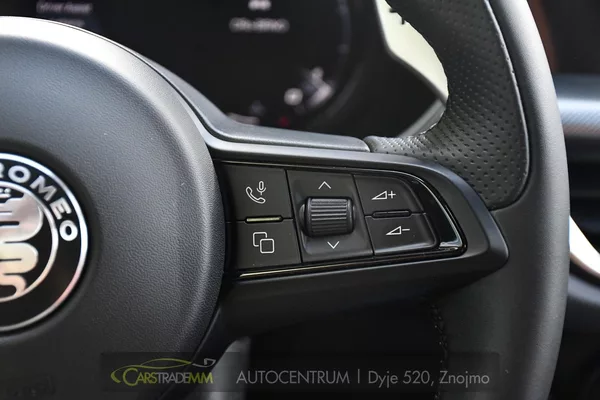 Alfa Romeo Stelvio 2.0T 16V 206kW VELOCE AT8 Q4 - foto 25