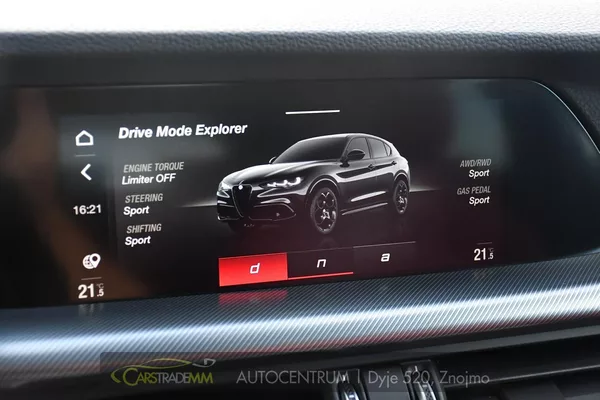 Alfa Romeo Stelvio 2.0T 16V 206kW VELOCE AT8 Q4 - foto 38