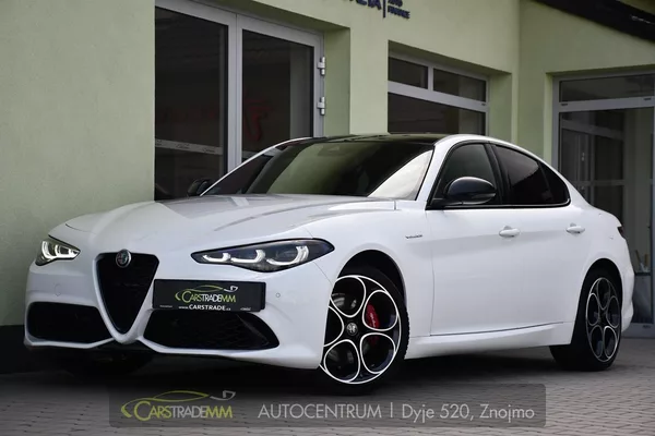 Alfa Romeo Giulia 2.0T 16V 206kW VELOCE AT8 Q4