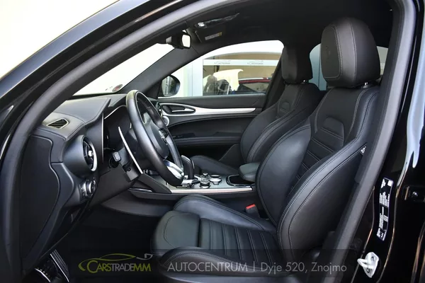 Alfa Romeo Stelvio 2.2D 16V 154kW Veloce AT8-Q4 - foto 10