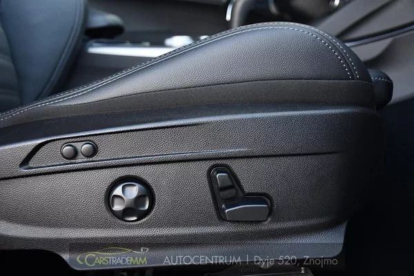 Alfa Romeo Stelvio 2.2D 16V 154kW Veloce AT8-Q4 - foto 23
