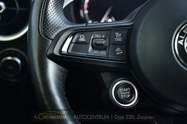 Alfa Romeo Stelvio 2.2D 16V 154kW Veloce AT8-Q4 - foto 29