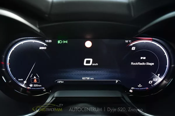 Alfa Romeo Stelvio 2.2D 16V 154kW Veloce AT8-Q4 - foto 31