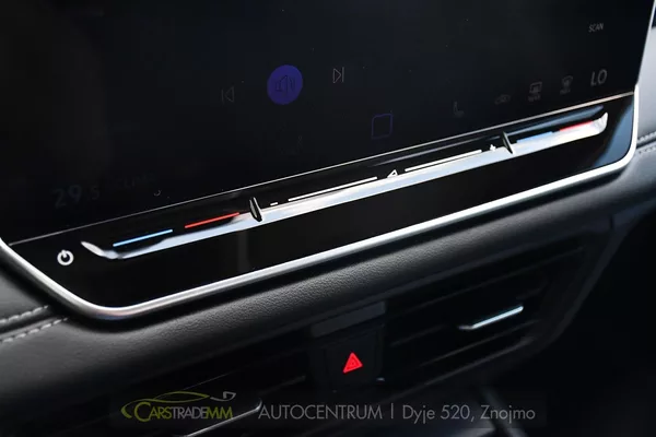 Volkswagen Tiguan 2.0TDi N.TOP 4M ZÁRUKA - foto 32