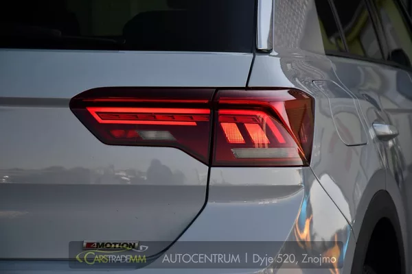 Volkswagen T-Roc 2.0TDi DSG 4M ACC LED - foto 40