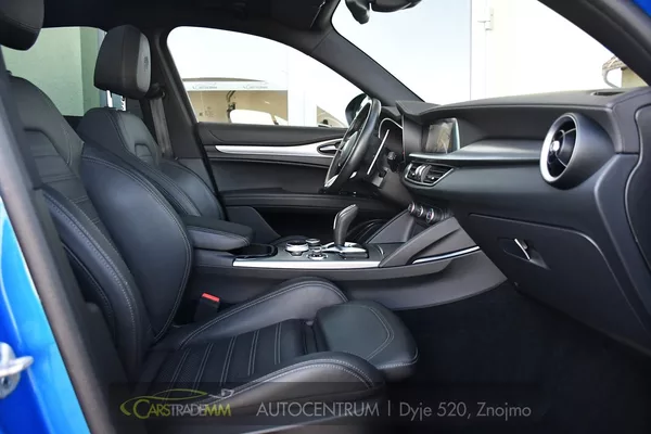 Alfa Romeo Stelvio 2.0 Turbo 16V 206kW Veloce AT8 - foto 12