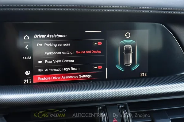Alfa Romeo Stelvio 2.0 Turbo 16V 206kW Veloce AT8 - foto 35