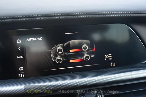 Alfa Romeo Stelvio 2.0 Turbo 16V 206kW Veloce AT8 - foto 37