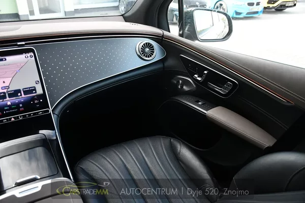 Mercedes-Benz EQS 450 4M SUV AMG - foto 23
