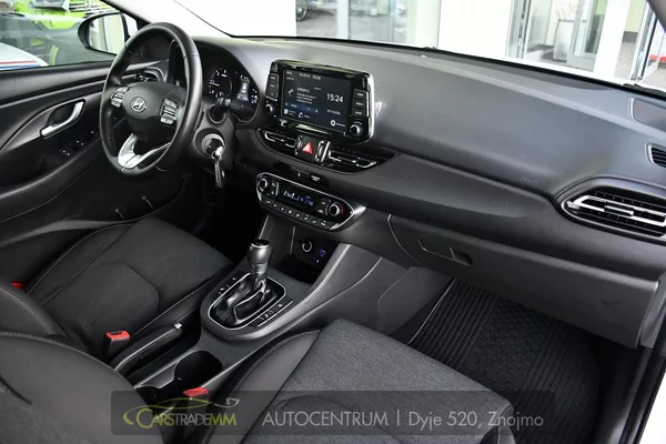 Hyundai i30 1,6CRDi STYLE AUTOMAT - foto 15