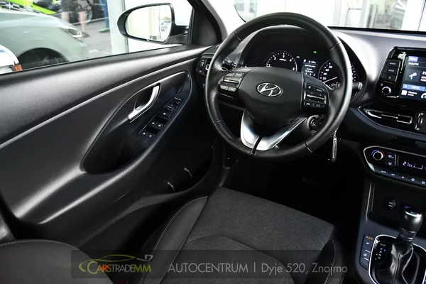 Hyundai i30 1,6CRDi STYLE AUTOMAT - foto 21