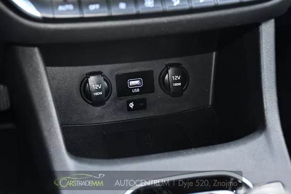 Hyundai i30 1,6CRDi STYLE AUTOMAT - foto 32