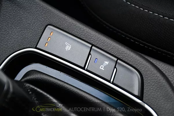 Hyundai i30 1,6CRDi STYLE AUTOMAT - foto 35