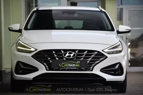 Hyundai i30 1,6CRDi STYLE AUTOMAT - foto 8